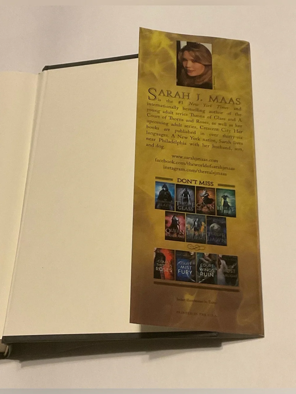 Sarah J. Maas Kingdom of Ash Throne of Glass Ser. Hardcover 2018 Dust Jacket